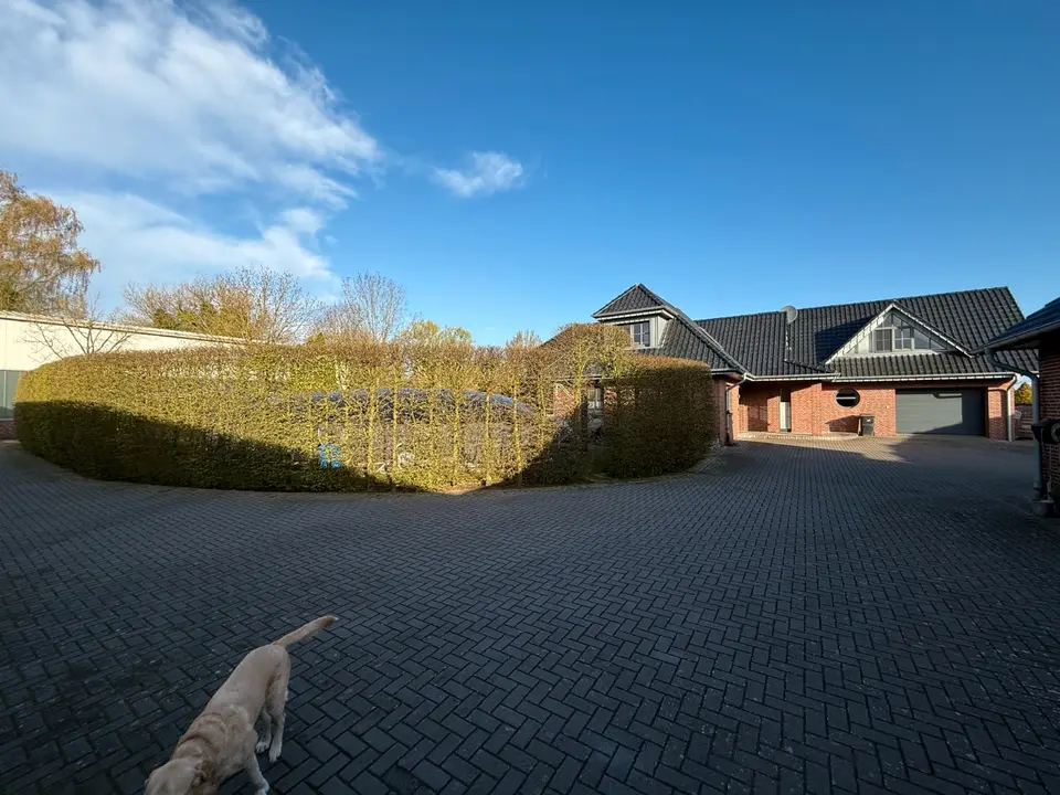 8 Zimmer Haus mit 380 m² in Oldenburg – Bild 3