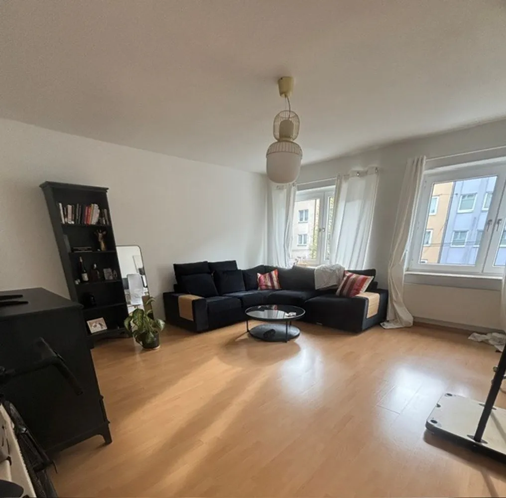 2 Zimmer Wohnung mit 67 m² in Düsseldorf – Bild 3