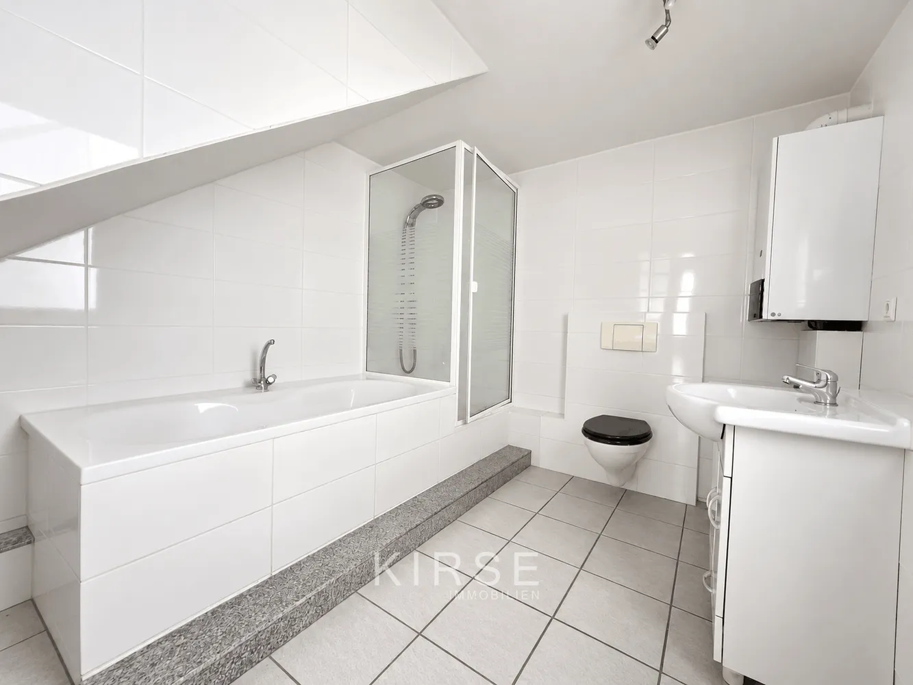 4 room apartment with 150 m² in Wuppertal – Photo 9