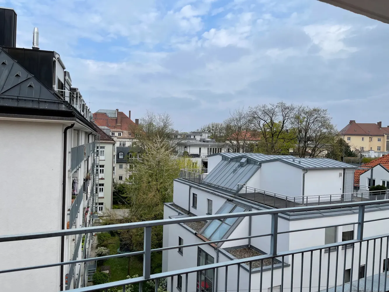 Shared room with 15 m² in Munich – Photo 1