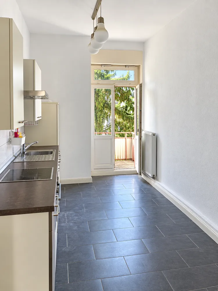 2 Zimmer Wohnung mit 67 m² in Karlsruhe – Bild 2