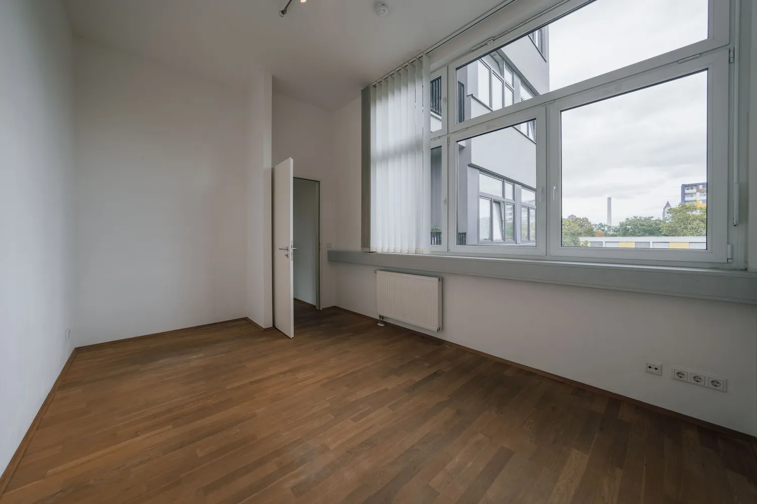 4 Zimmer Wohnung mit 106 m² in Frankfurt am Main – Bild 9