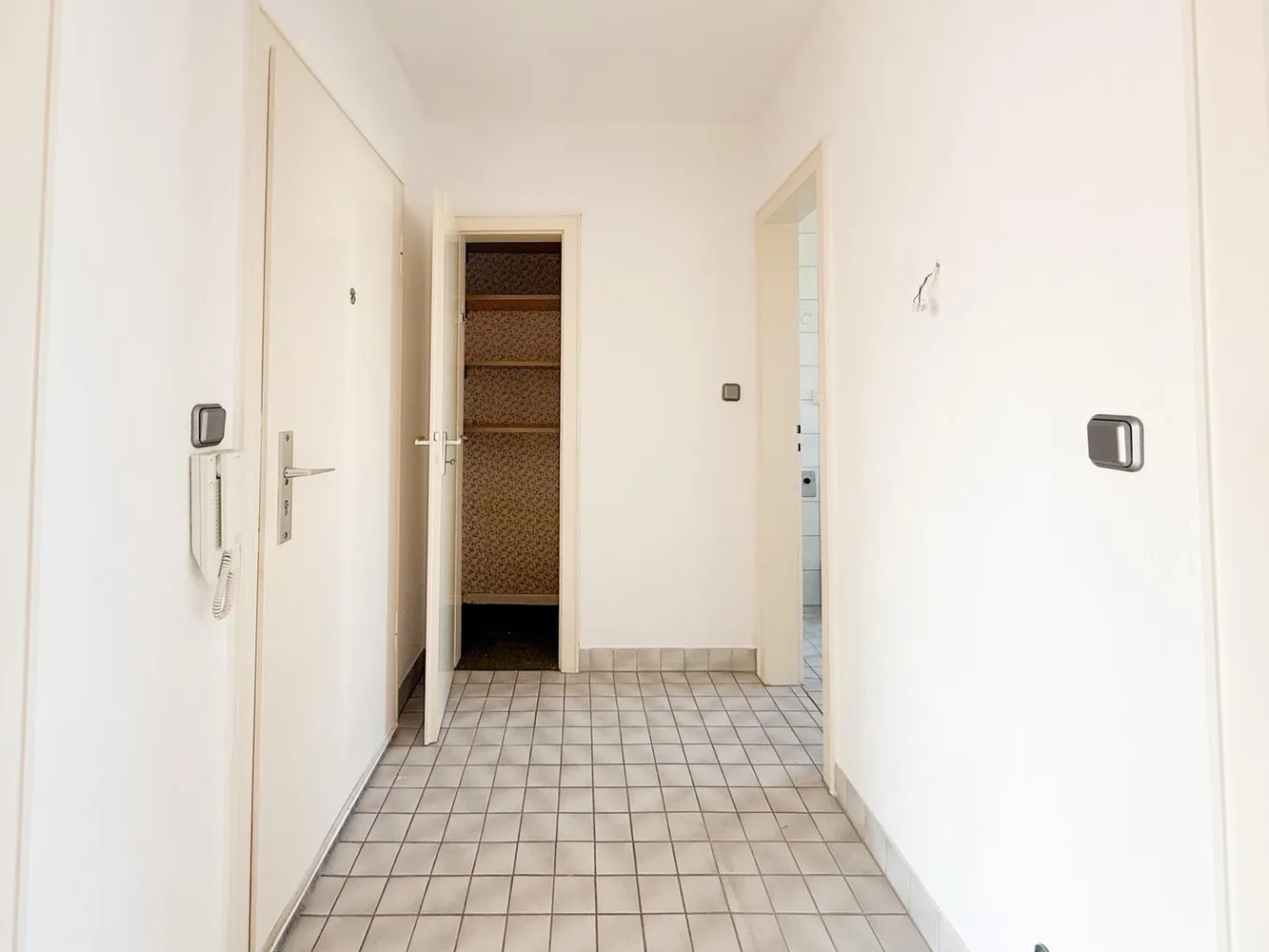 2 Zimmer Wohnung mit 59 m² in Duisburg – Bild 5