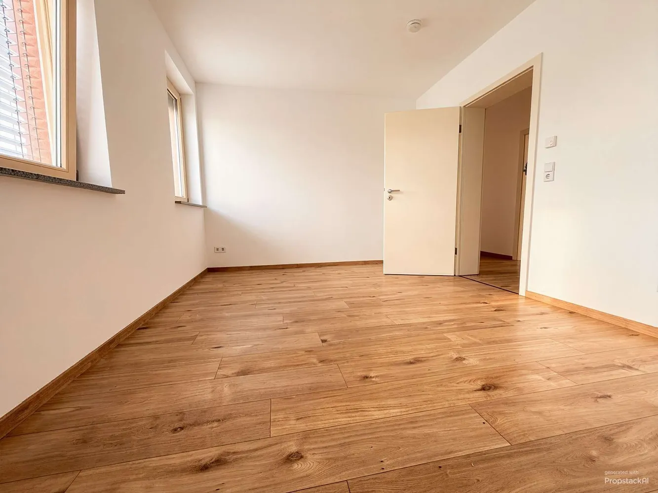 3 room apartment with 148 m² in Radebeul – Photo 2