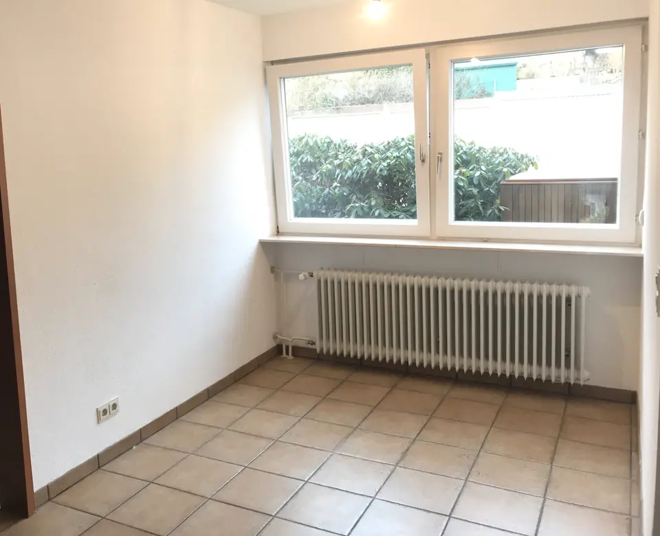 7 Zimmer Haus mit 150 m² in Wiesbaden – Bild 1
