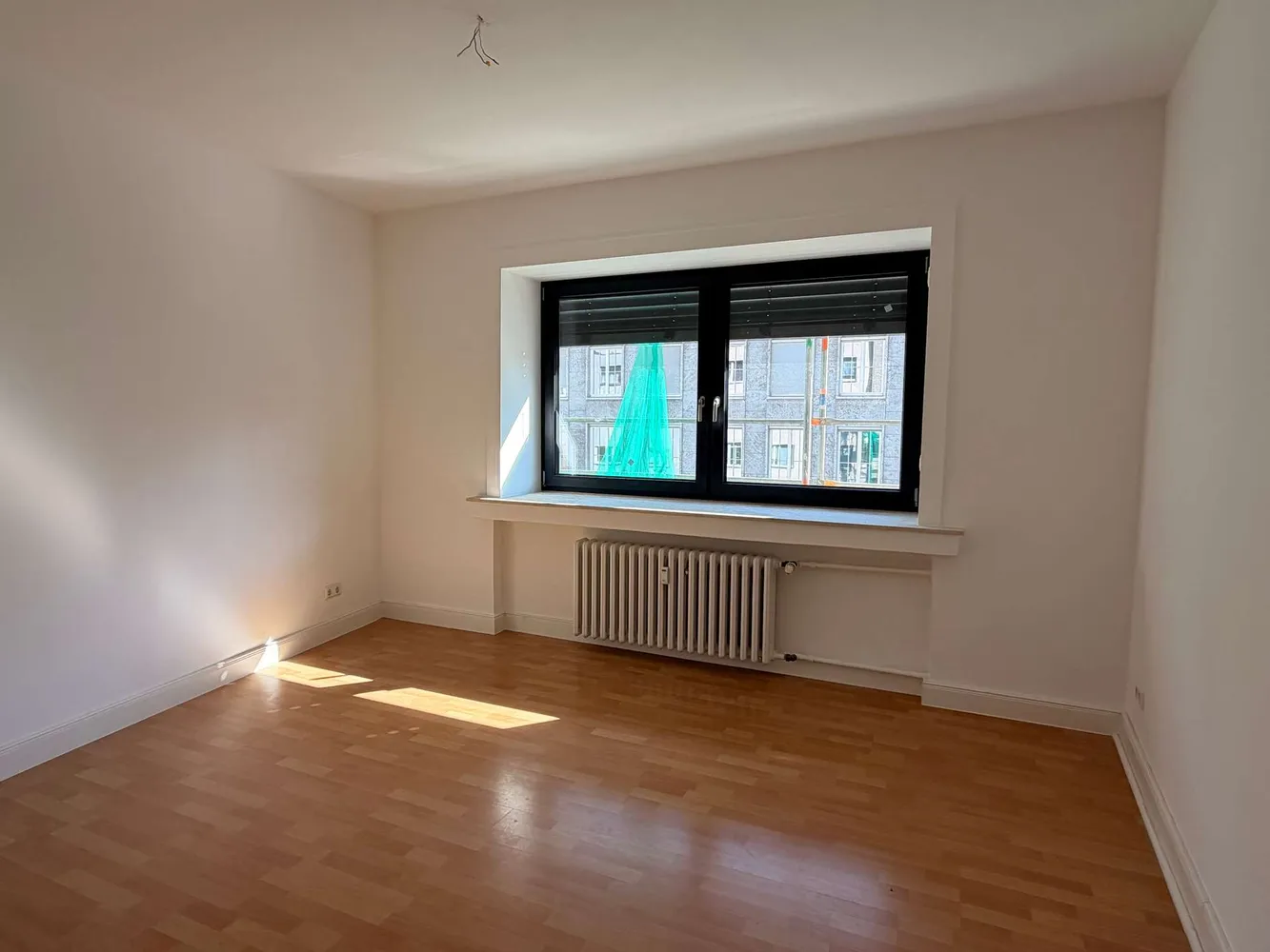 4 Zimmer Wohnung mit 92 m² in Köln – Bild 8