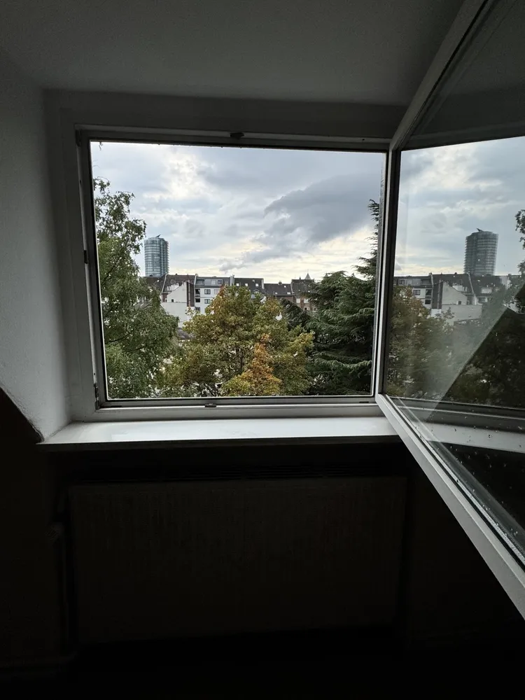 2 Zimmer Wohnung mit 56 m² in Düsseldorf – Bild 2