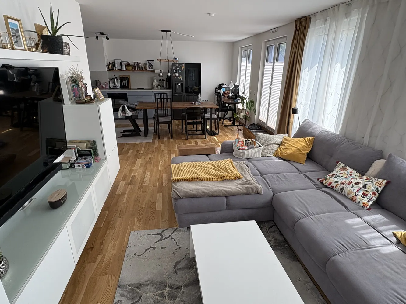 3 Zimmer Wohnung mit 100 m² in Regensburg – Bild 1