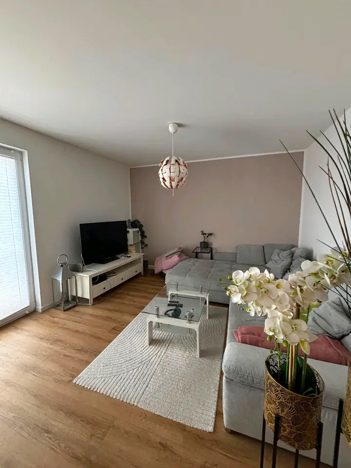 2 Zimmer Wohnung mit 77 m² in Wismar – Bild 1