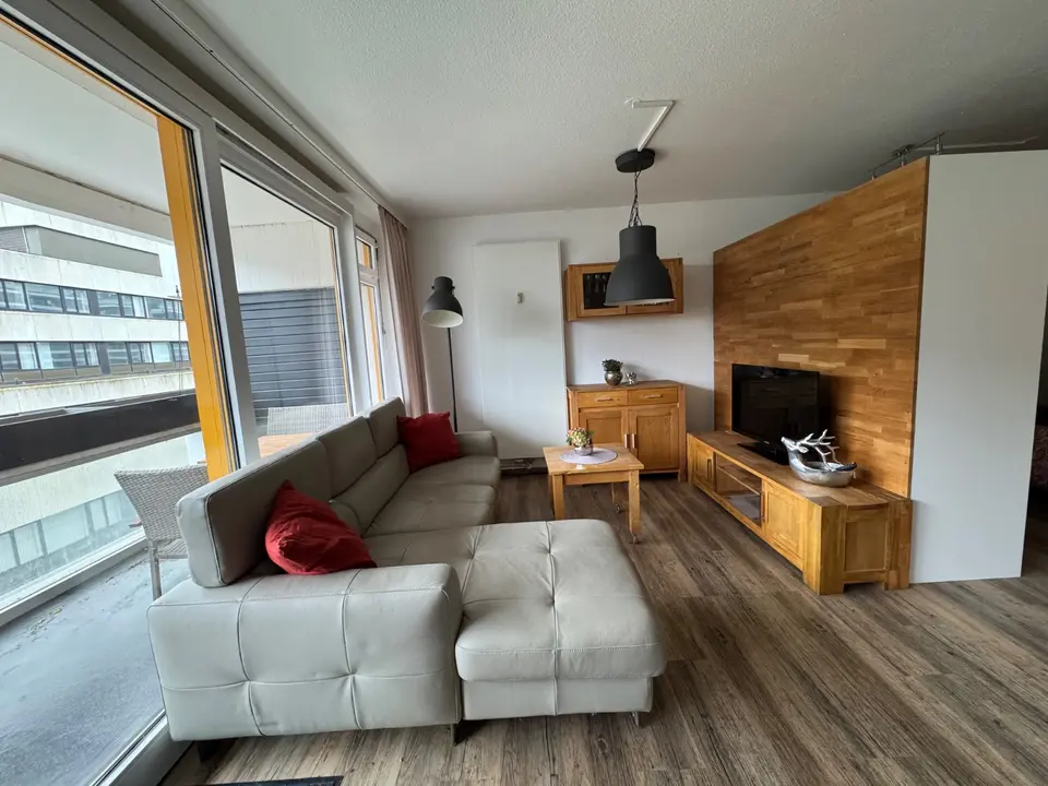 2 Zimmer Wohnung mit 43 m² in Hannover – Bild 1