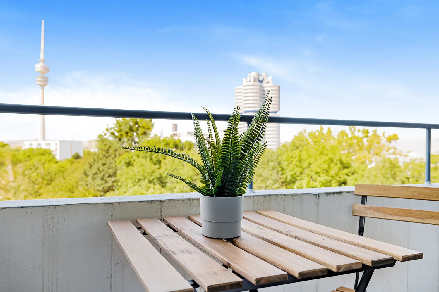 Shared room with 13 m² in Munich – Photo 4