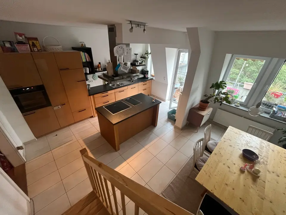 3 Zimmer Wohnung mit 100 m² in Dresden – Bild 2