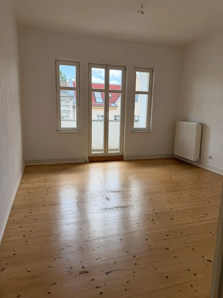 4 Zimmer Wohnung mit 108 m² in Berlin – Bild 1