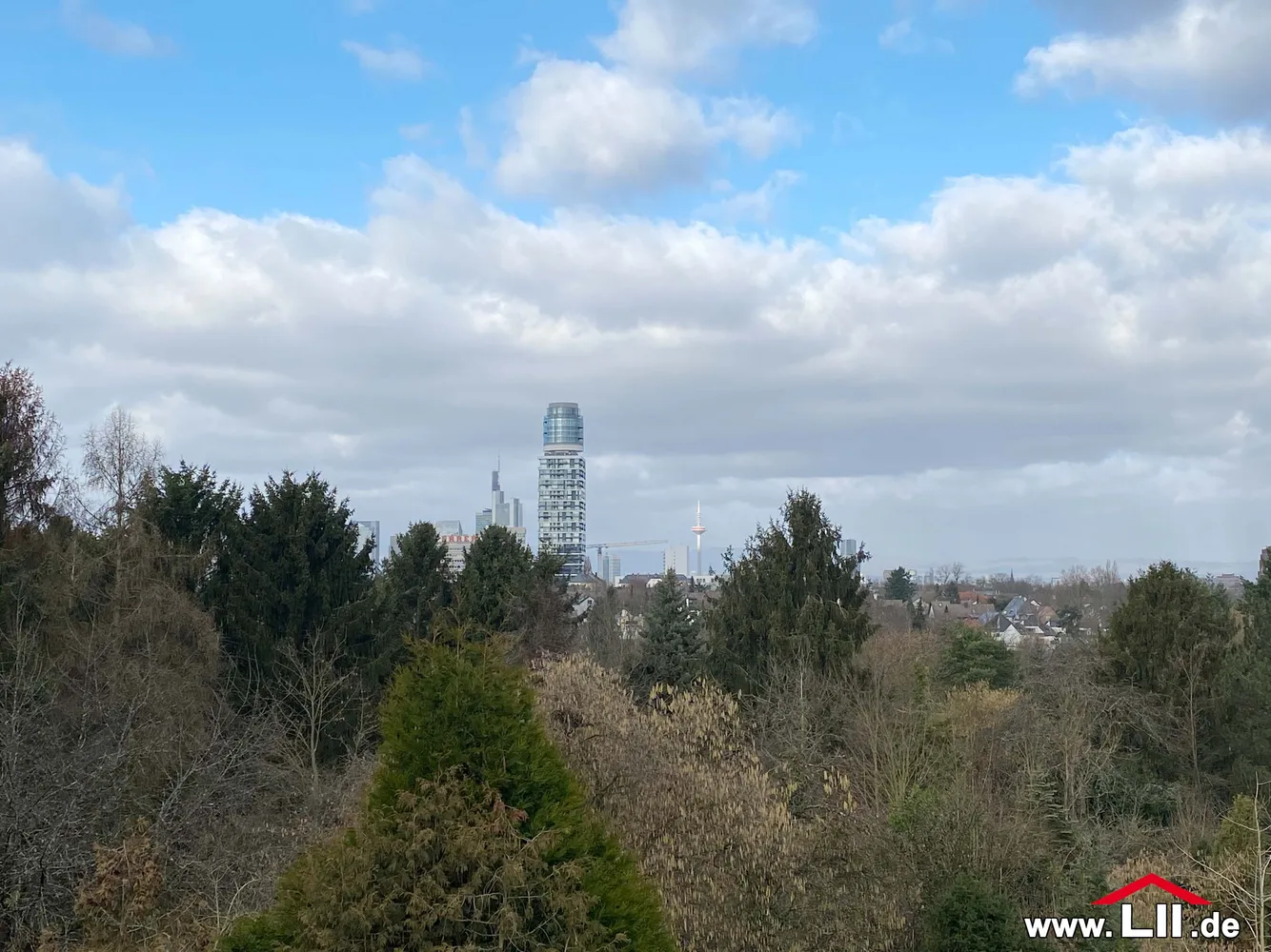 4 Zimmer Wohnung mit 191 m² in Frankfurt am Main – Bild 6
