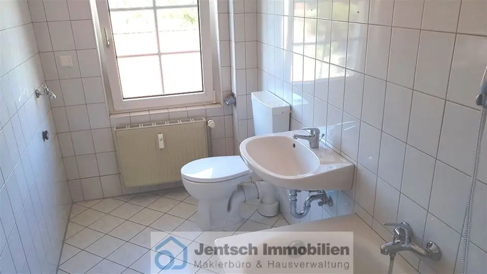 2 Zimmer Wohnung mit 60 m² in Merseburg – Bild 4