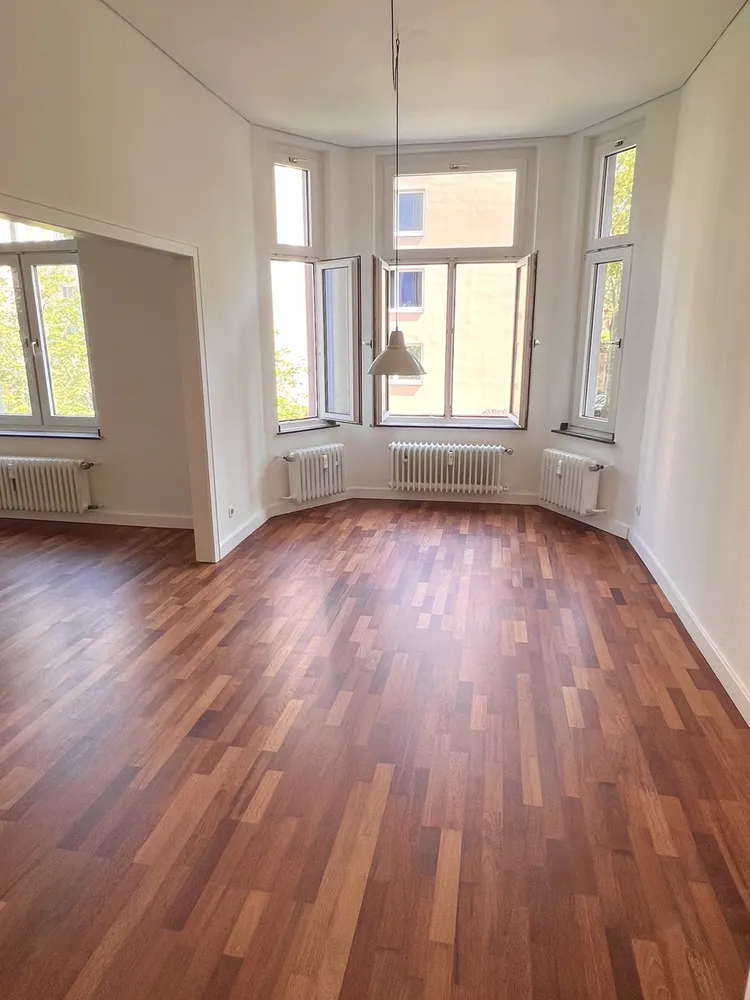 3 Zimmer Wohnung mit 85 m² in Düsseldorf – Bild 1
