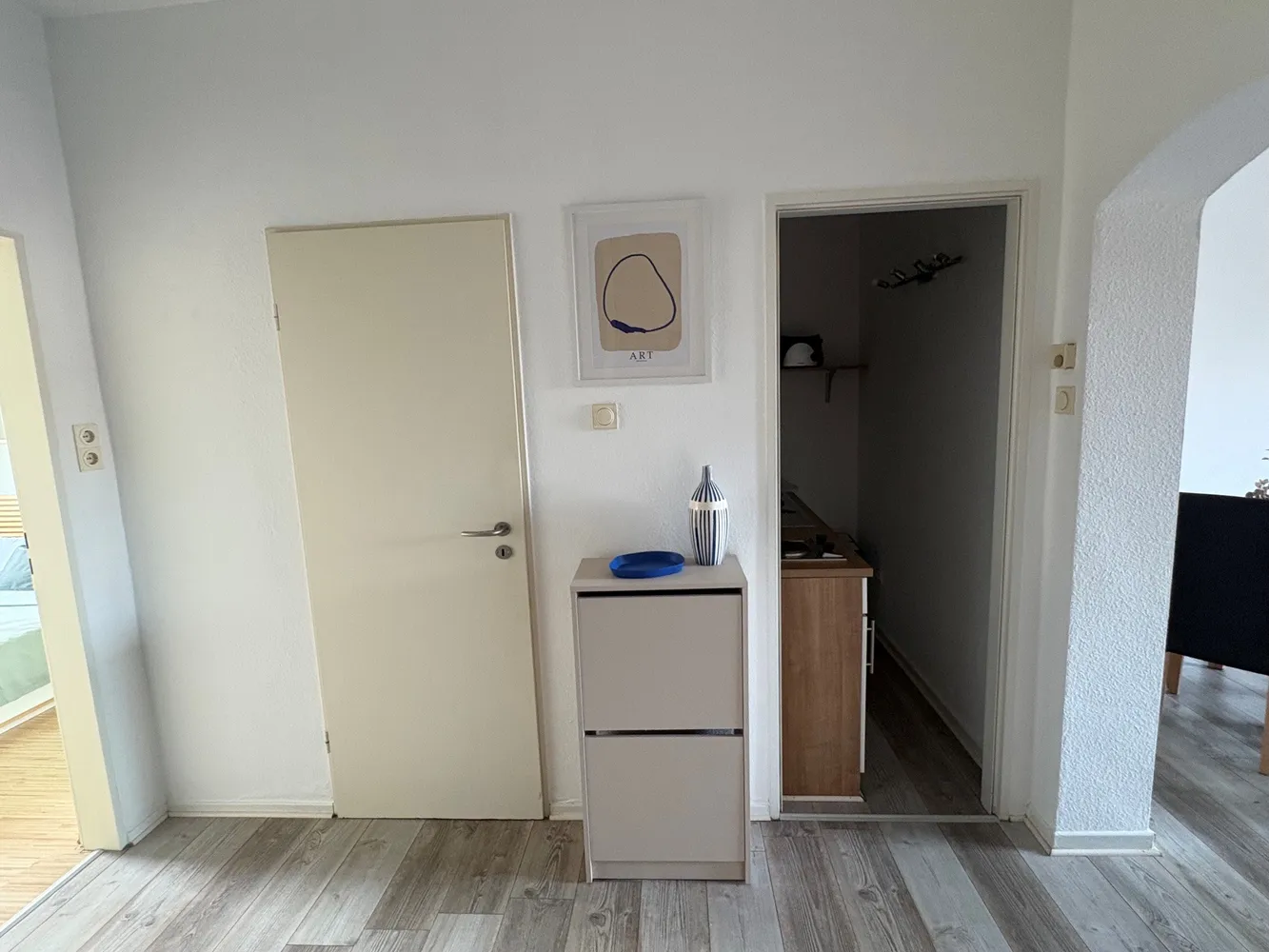 2 room apartment with 40 m² in Düsseldorf – Photo 4