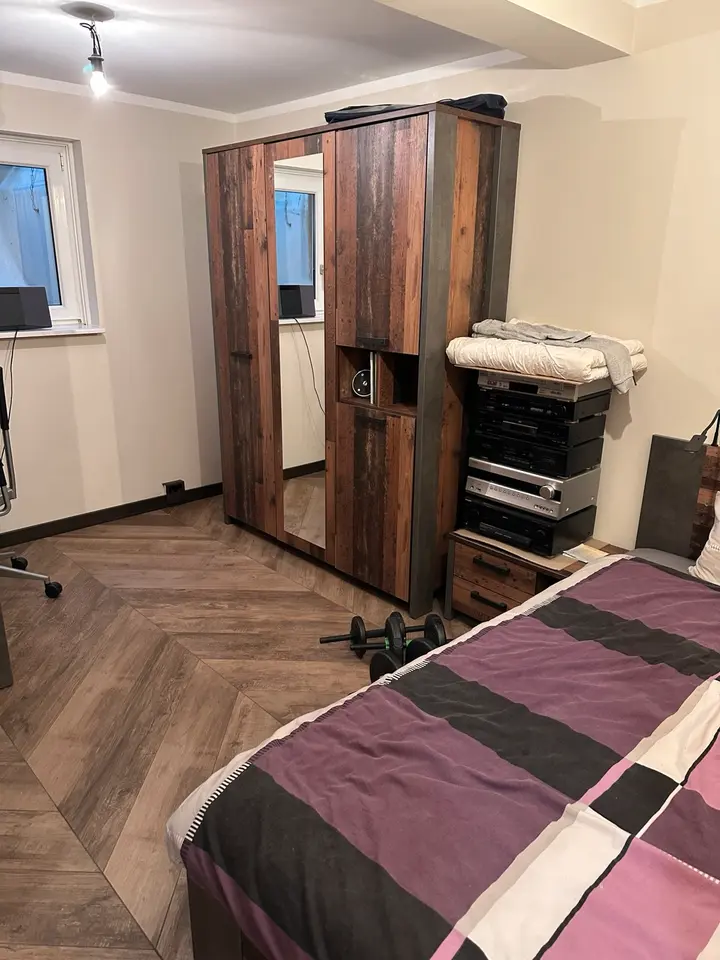 WG-Zimmer mit 150 m² in Fürstenfeldbruck – Bild 1