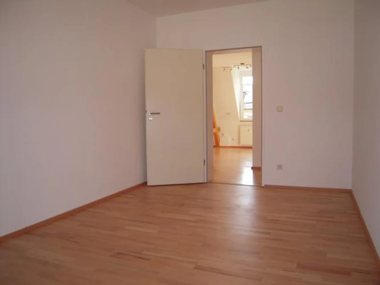 3 Zimmer Wohnung mit 92 m² in Nürnberg – Bild 7