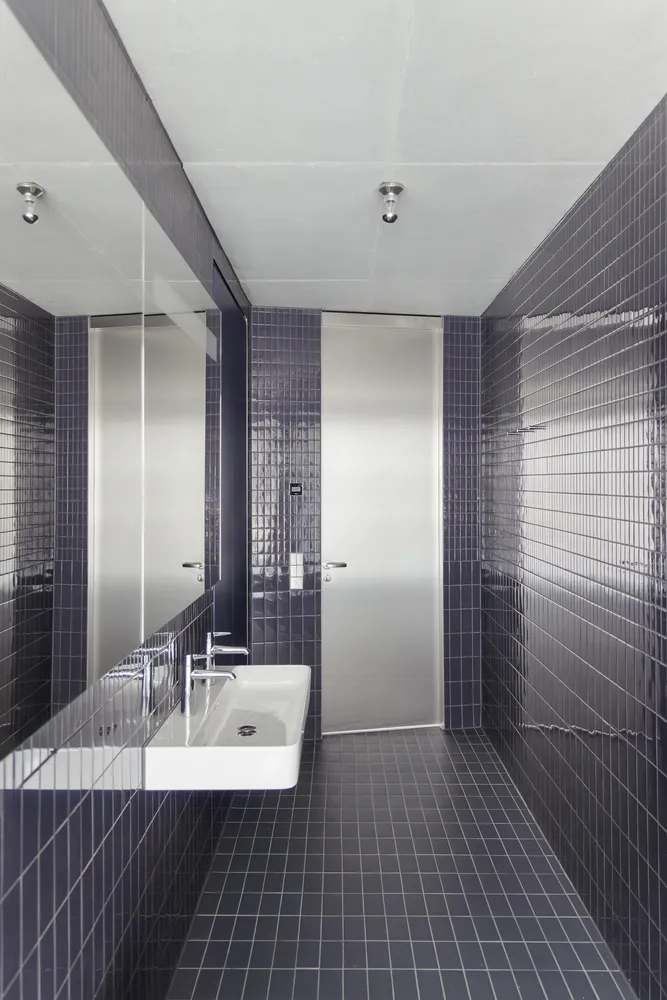 2 Zimmer Wohnung mit 111 m² in Berlin – Bild 3