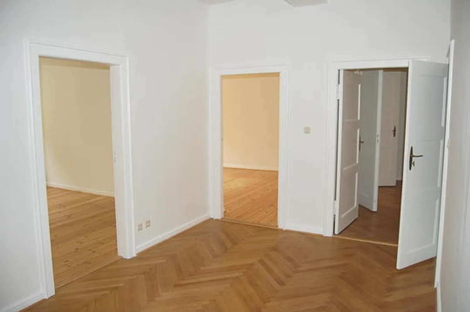 4 room apartment with 90 m² in Berlin – Photo 7