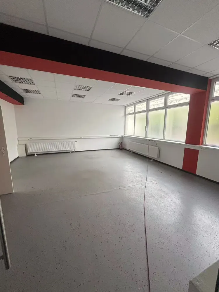 10 Zimmer Haus mit 790 m² in Solingen – Bild 4