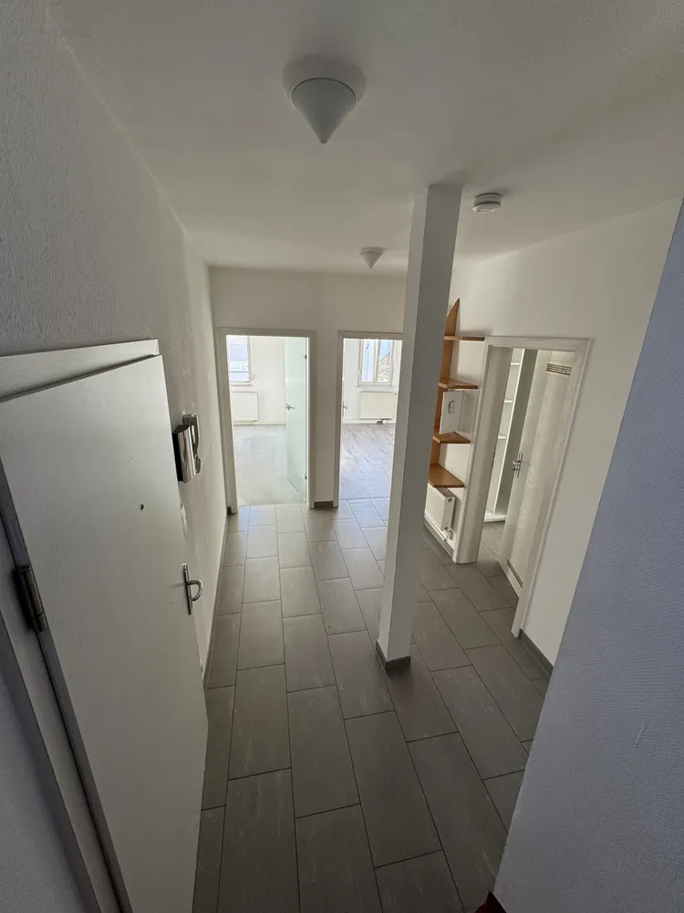 4 Zimmer Wohnung mit 104 m² in Stuttgart – Bild 3