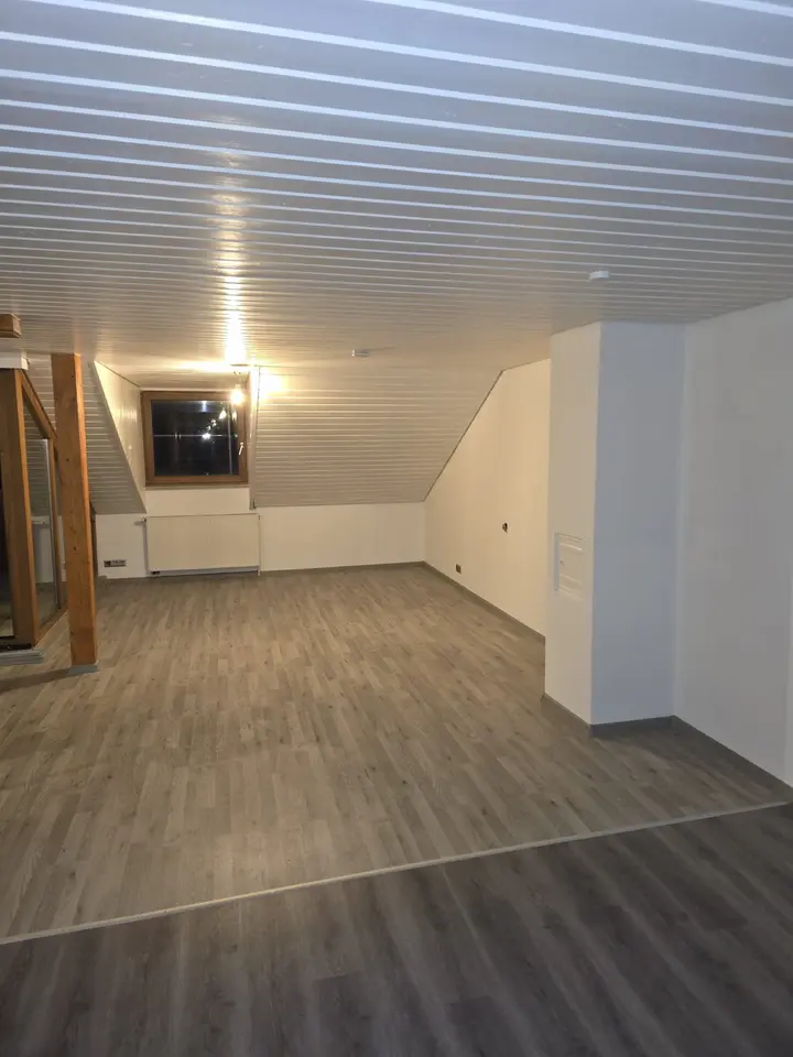 2 Zimmer Wohnung mit 75 m² in Pforzheim – Bild 2