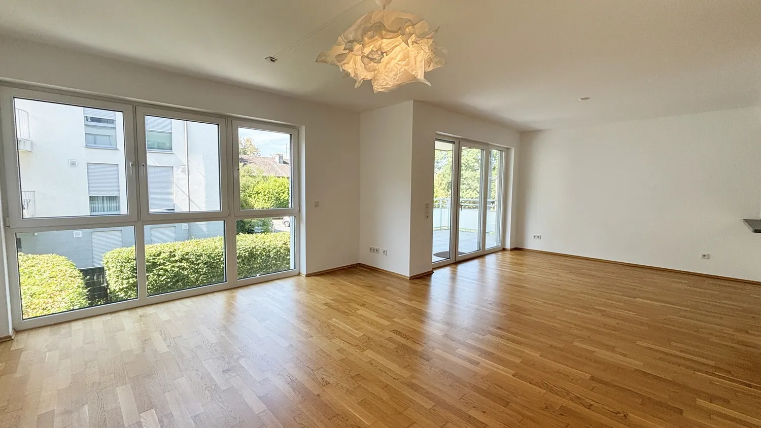 3 Zimmer Wohnung mit 91 m² in Düsseldorf – Bild 2
