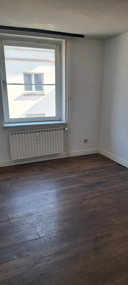 2 Zimmer Wohnung mit 42 m² in Mülheim an der Ruhr – Bild 2