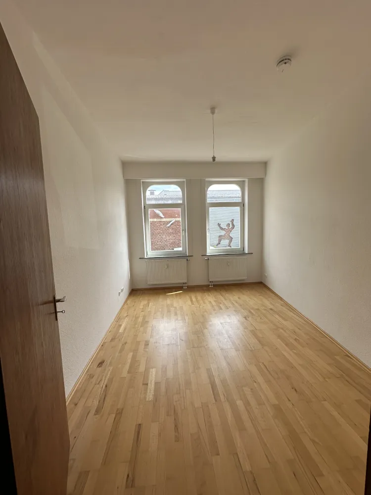 4 Zimmer Wohnung mit 115 m² in Hannover – Bild 9