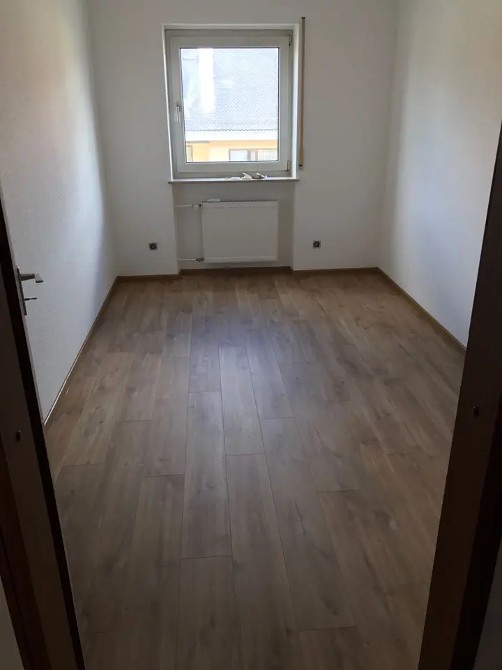 3 Zimmer Wohnung mit 80 m² in Aschaffenburg – Bild 2