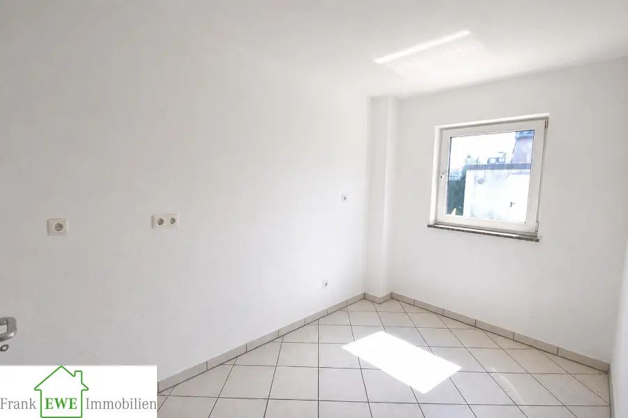 2 Zimmer Wohnung mit 75 m² in Düsseldorf – Bild 3