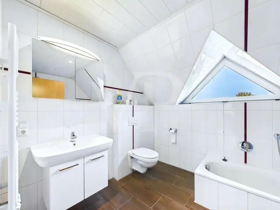 3 Zimmer Wohnung mit 93 m² in Norden – Bild 7