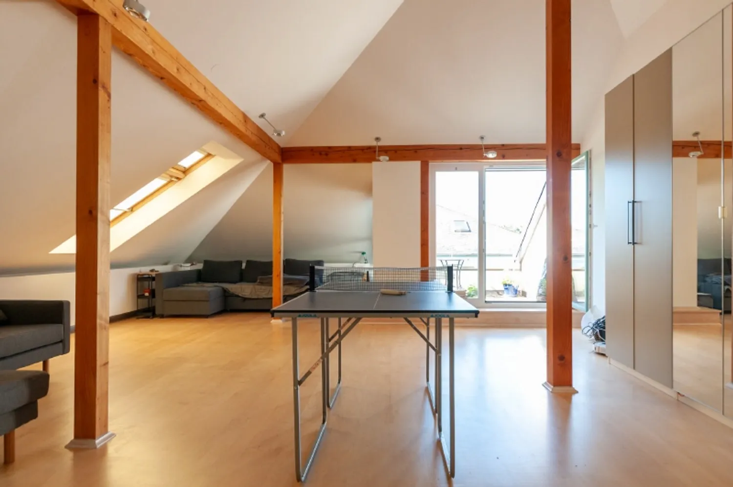 2 Zimmer Wohnung mit 82 m² in Dresden – Bild 10