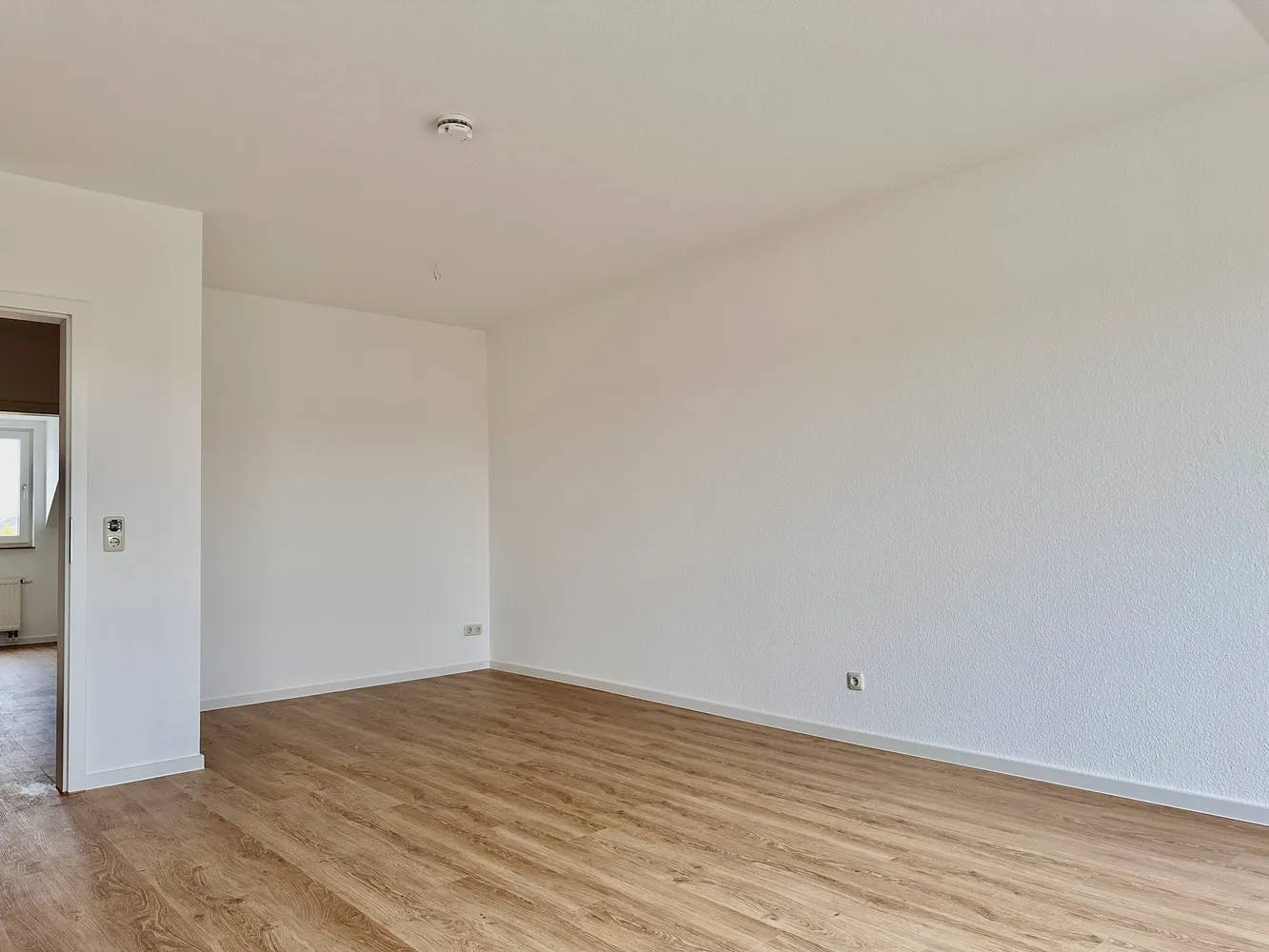 3 Zimmer Wohnung mit 75 m² in Magdeburg – Bild 1