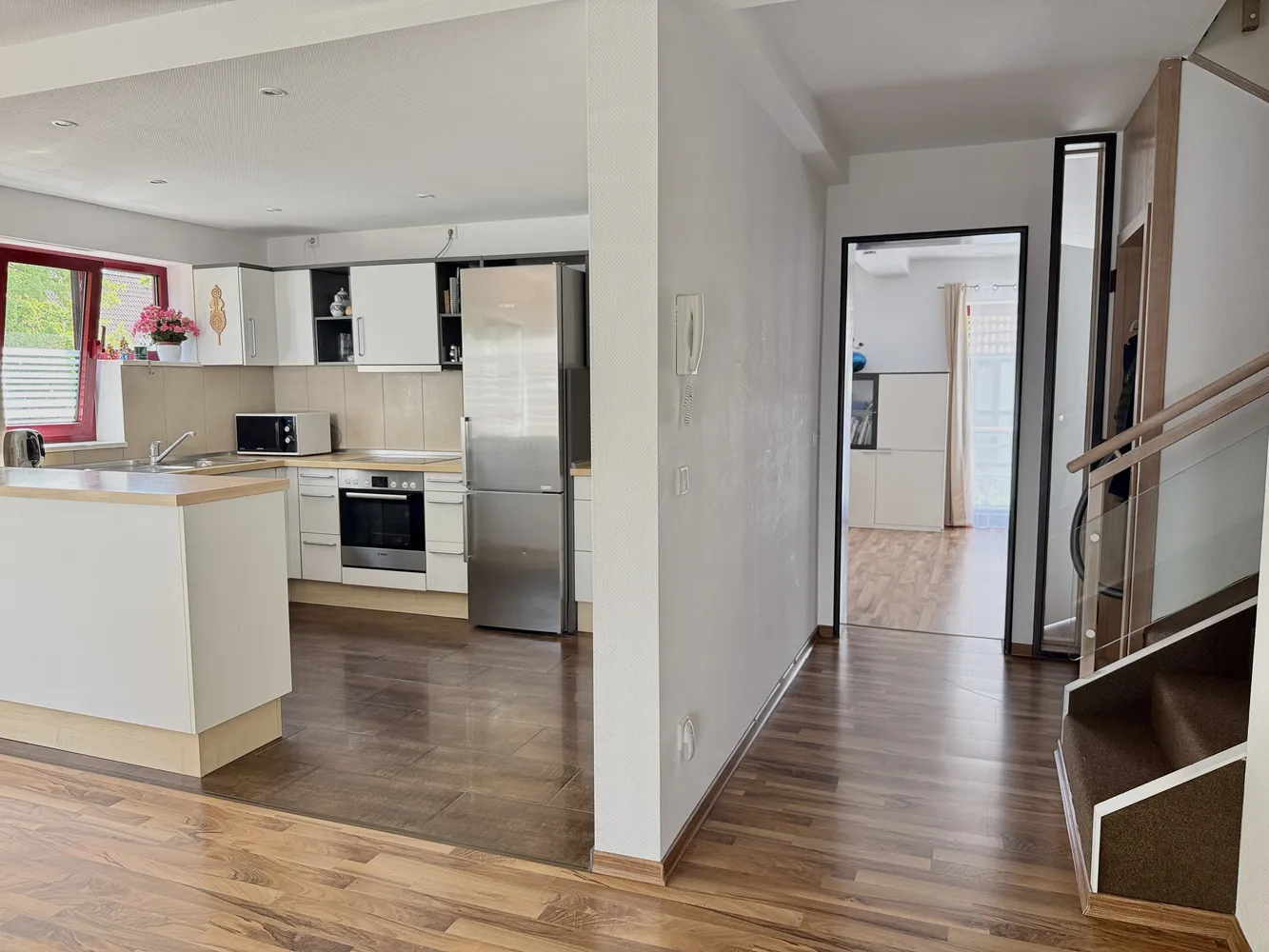 7 Zimmer Wohnung mit 161 m² in Köln – Bild 3