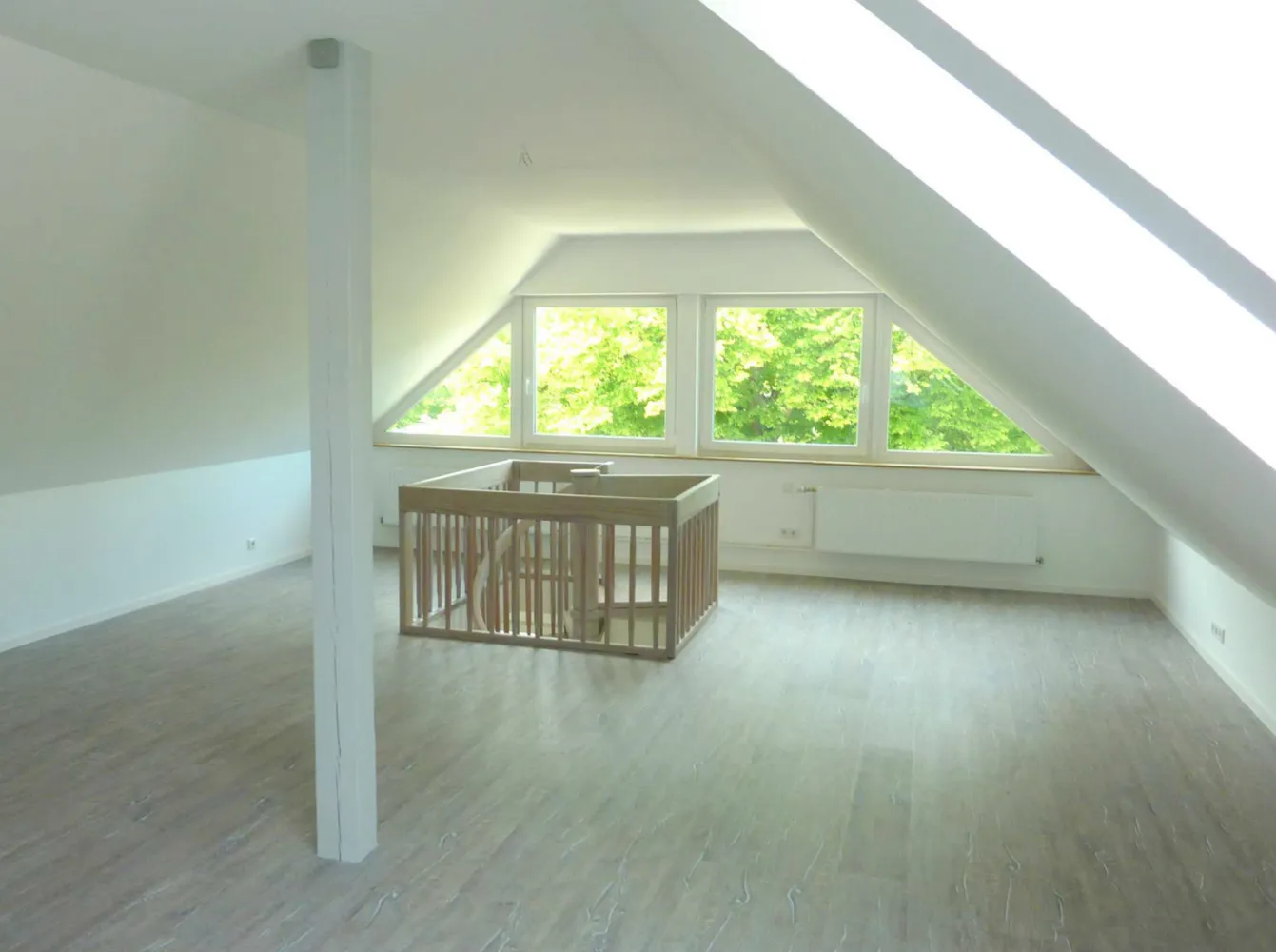 4 Zimmer Wohnung mit 120 m² in Lübeck – Bild 3