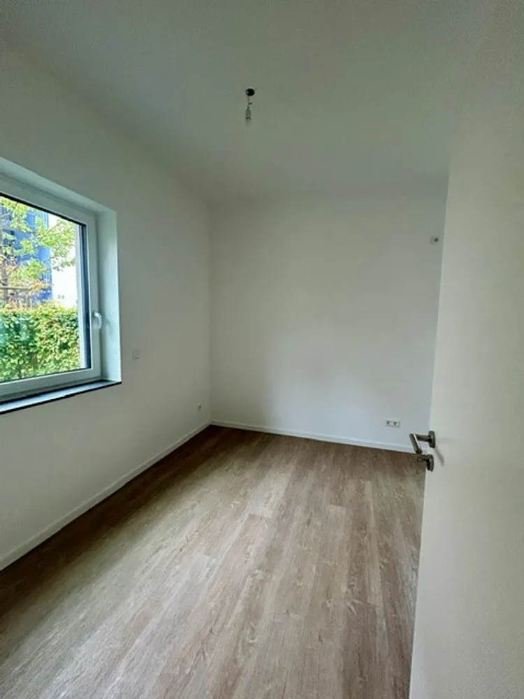 2 Zimmer Wohnung mit 77 m² in Aachen – Bild 4