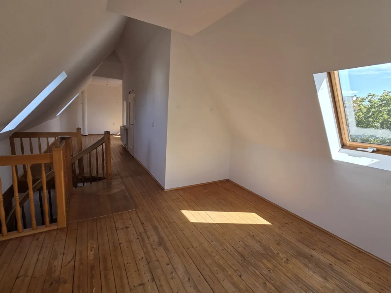 4 Zimmer Wohnung mit 120 m² in Nürnberg – Bild 11