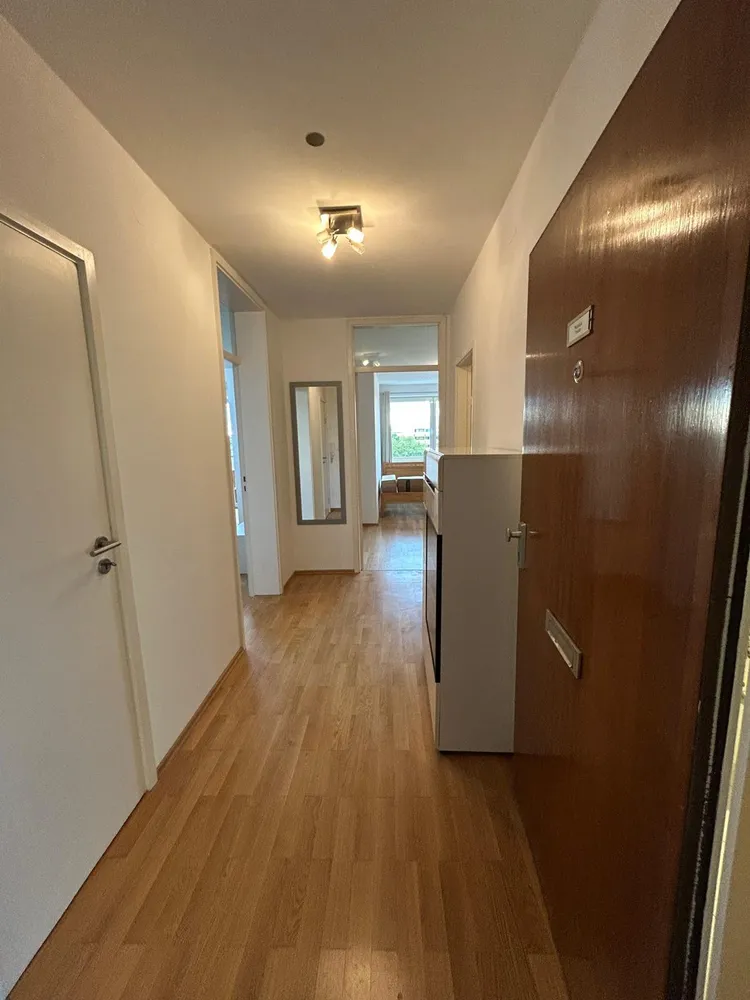 2 Zimmer Wohnung mit 64 m² in München – Bild 11