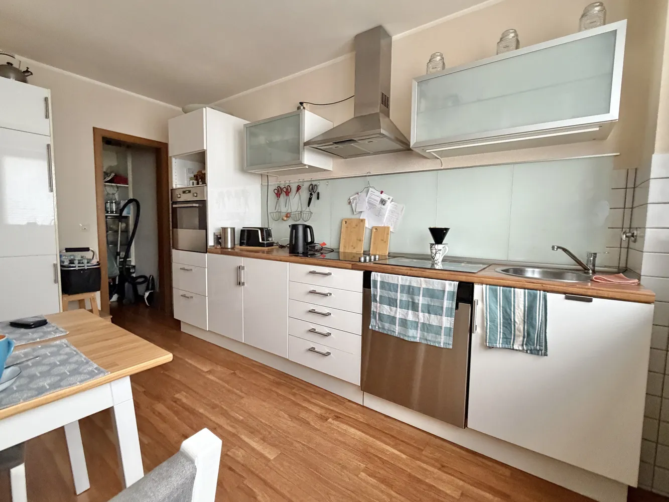 2 Zimmer Wohnung mit 65 m² in Neuss – Bild 4