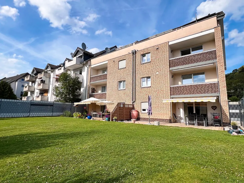2 Zimmer Wohnung mit 82 m² in Siegburg – Bild 3