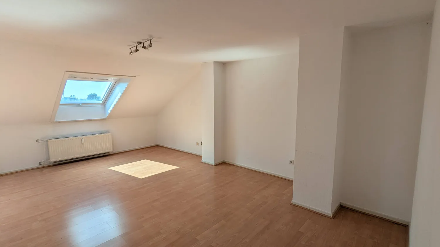 2 Zimmer Wohnung mit 31 m² in Düsseldorf – Bild 2