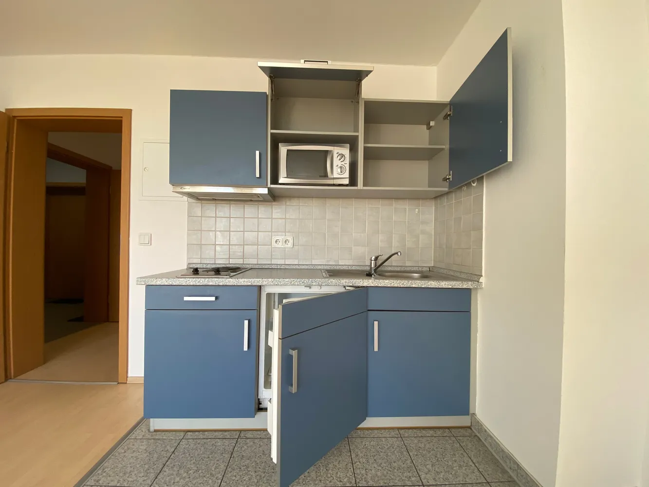 1 Zimmer Wohnung mit 31 m² in Halle (Saale) – Bild 4