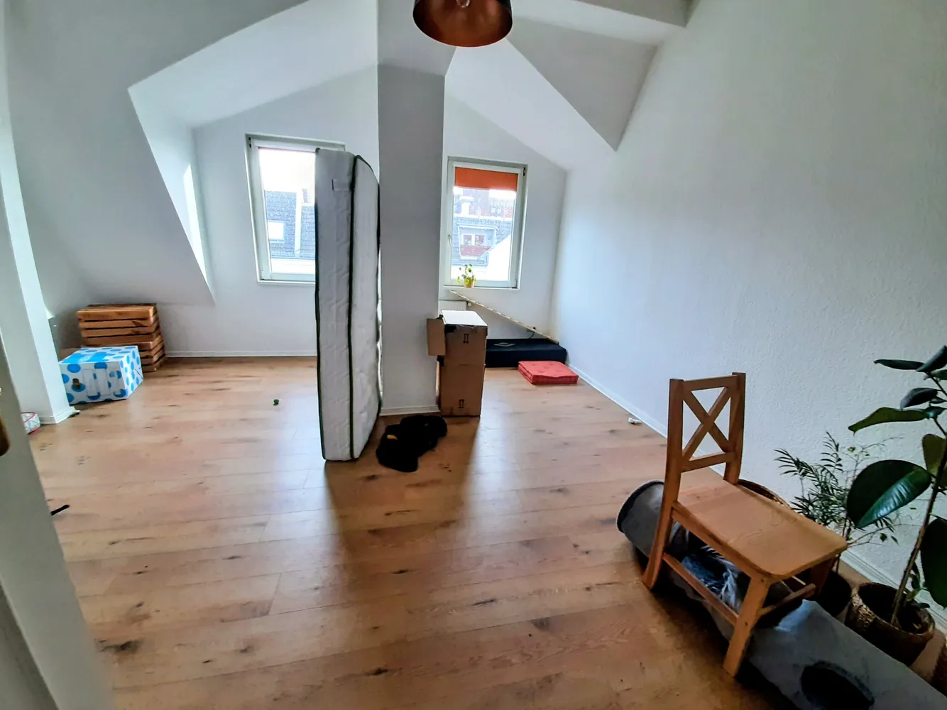 2 Zimmer Wohnung mit 110 m² in Berlin – Bild 4