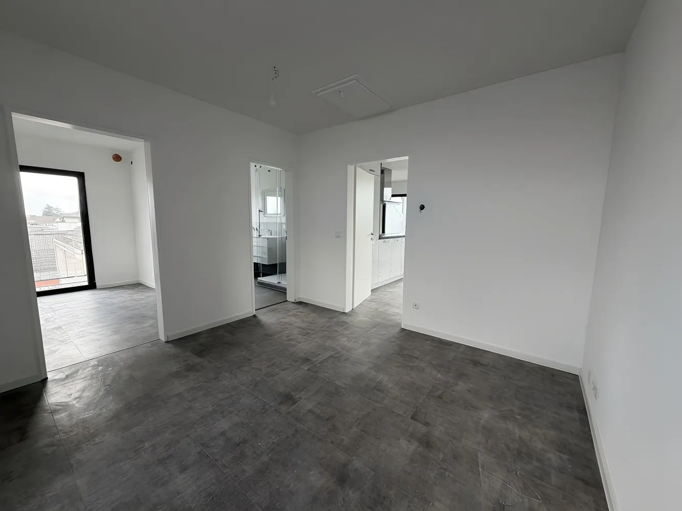 2 Zimmer Wohnung mit 102 m² in Sankt Augustin – Bild 12