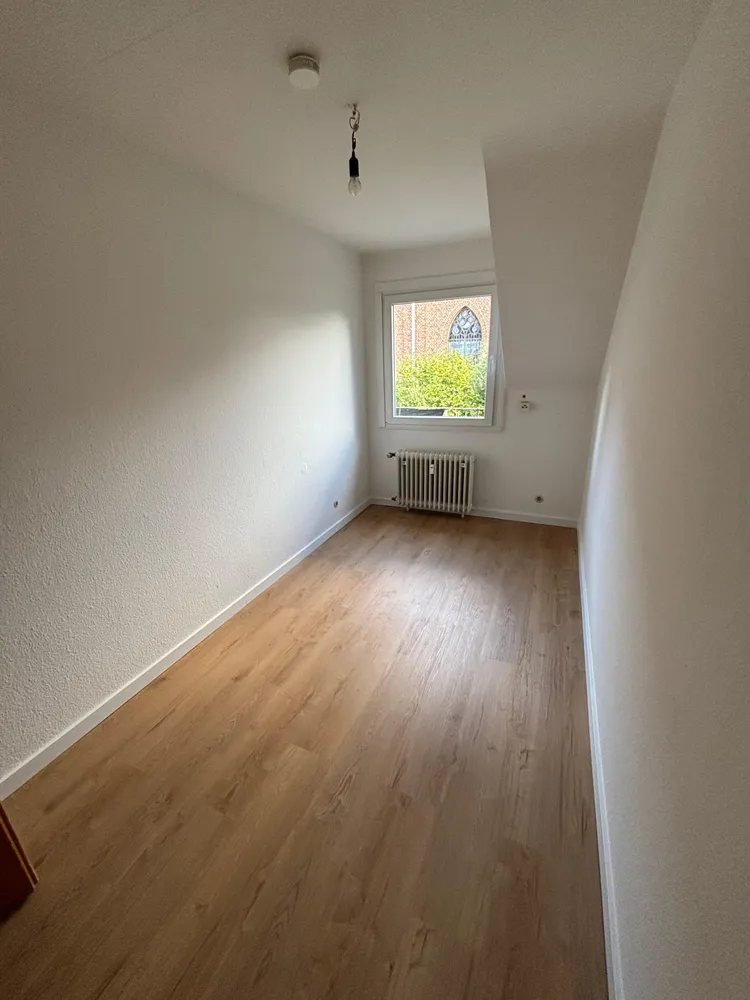 3 room apartment with 77 m² in Leverkusen – Photo 3