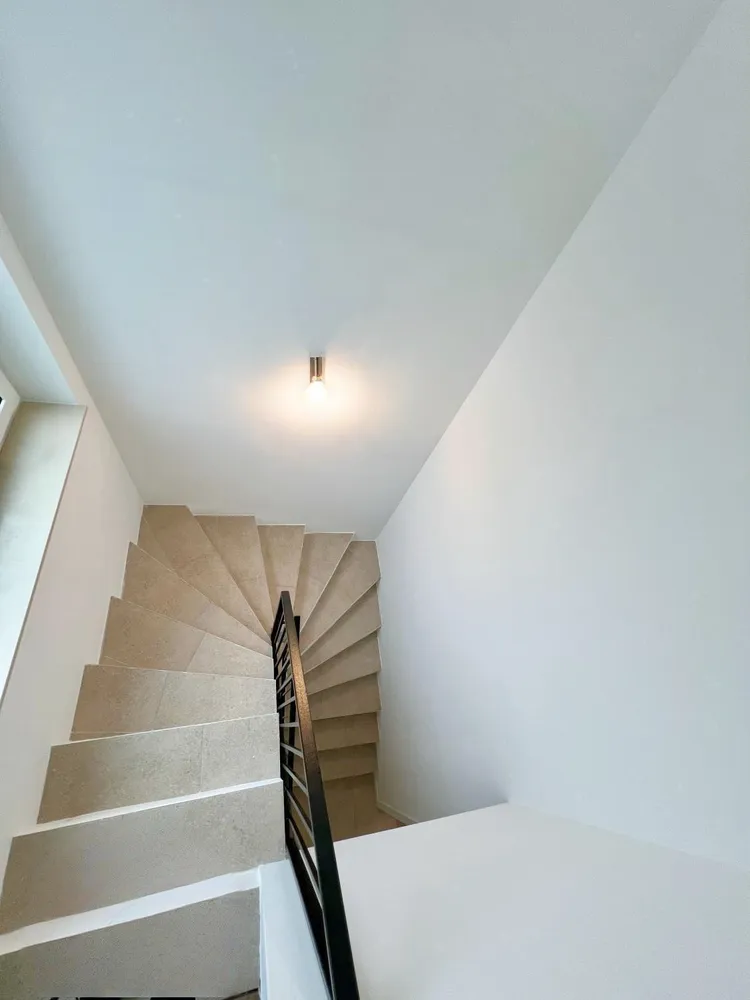 6 Zimmer Haus mit 230 m² in Berlin – Bild 8