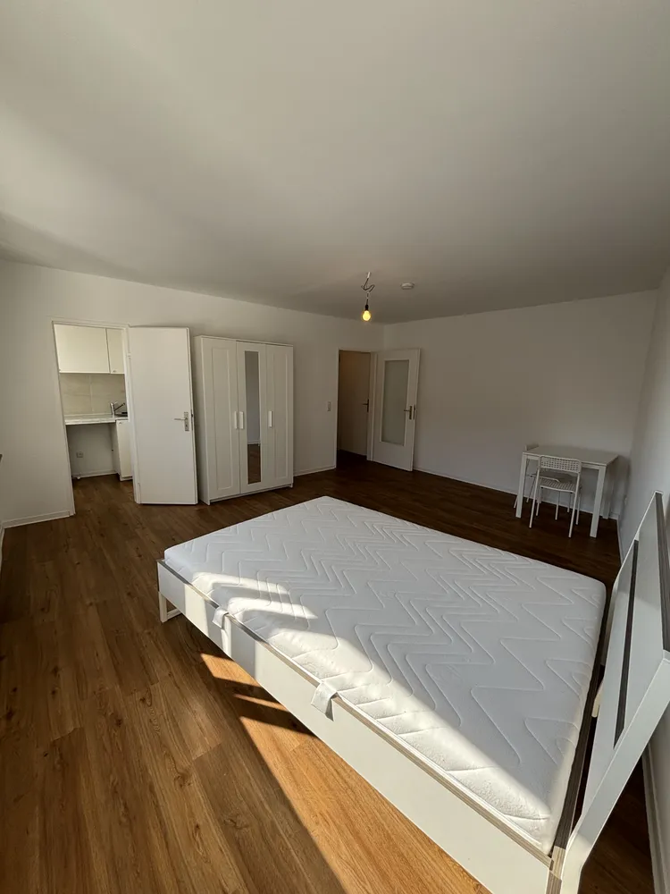 1 room apartment with 30 m² in Frankfurt am Main – Photo 2
